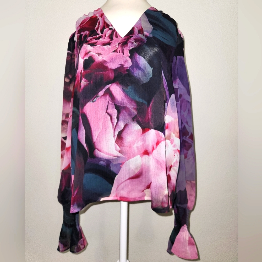 Express Blouse Small rose print